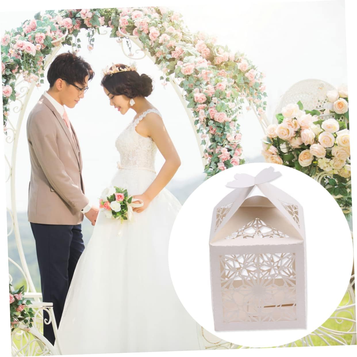 Beavorty 50pcs Hollow Candy Wedding Favor Boxes Beige
