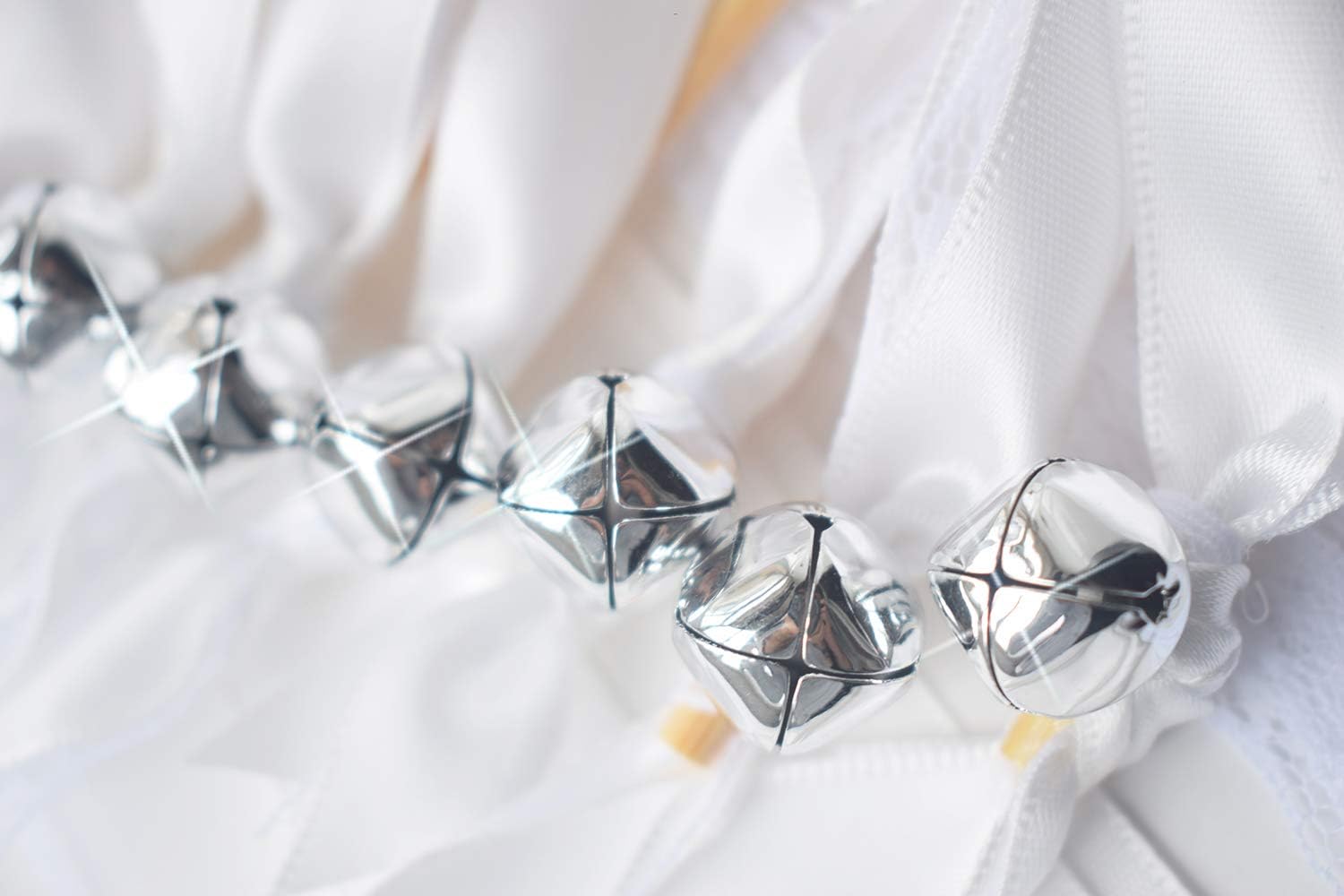 Kingsnow 50 Pack White Lace Streamer Wands with Silver Bells