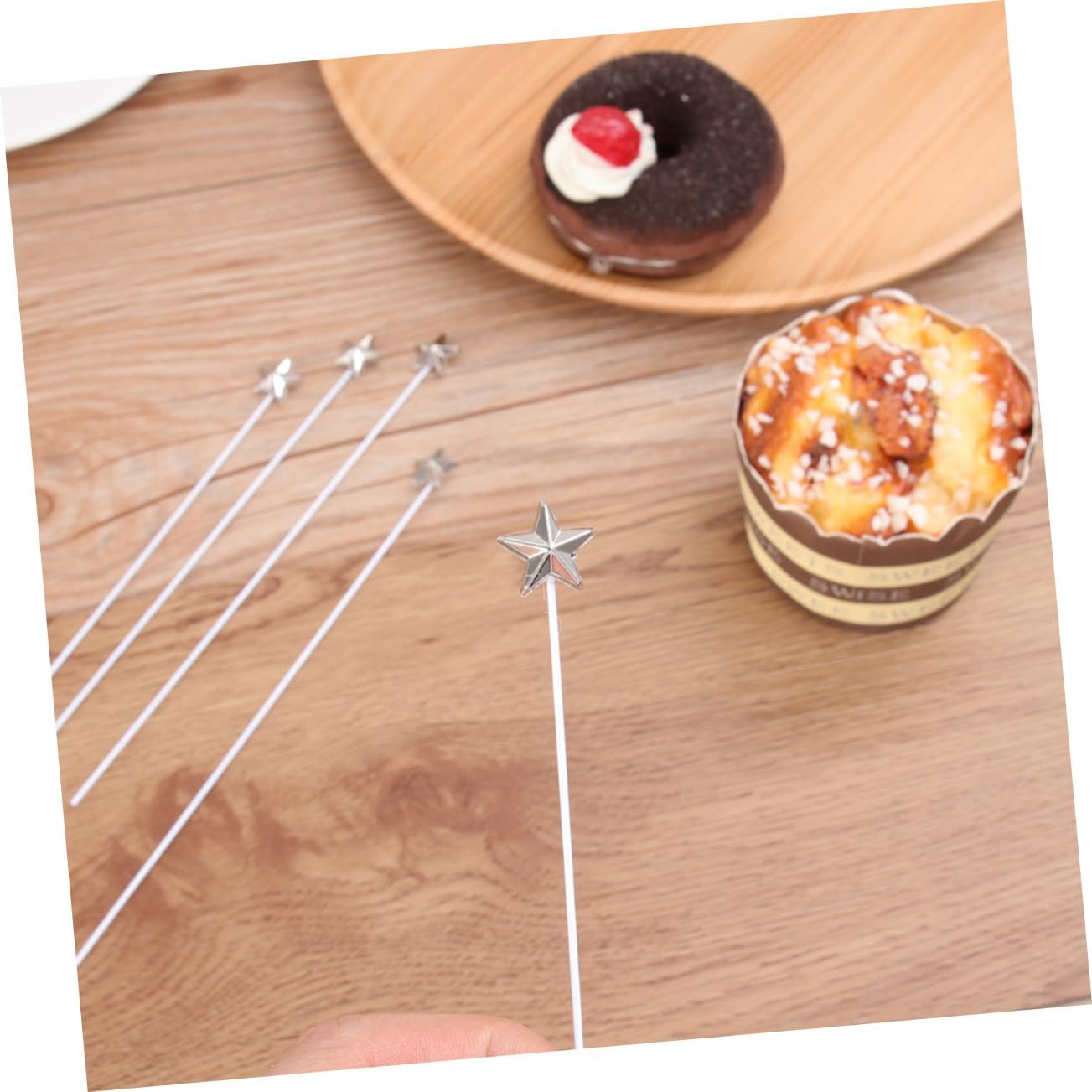 OFFIGAM 50 Pcs 3D Silver Star Cake Decorators