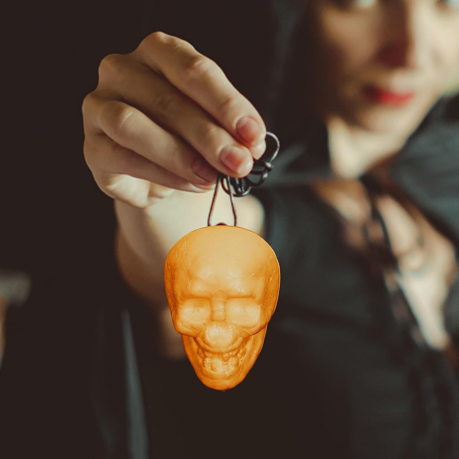 Mini Foam Skulls 25pcs Halloween Decorations