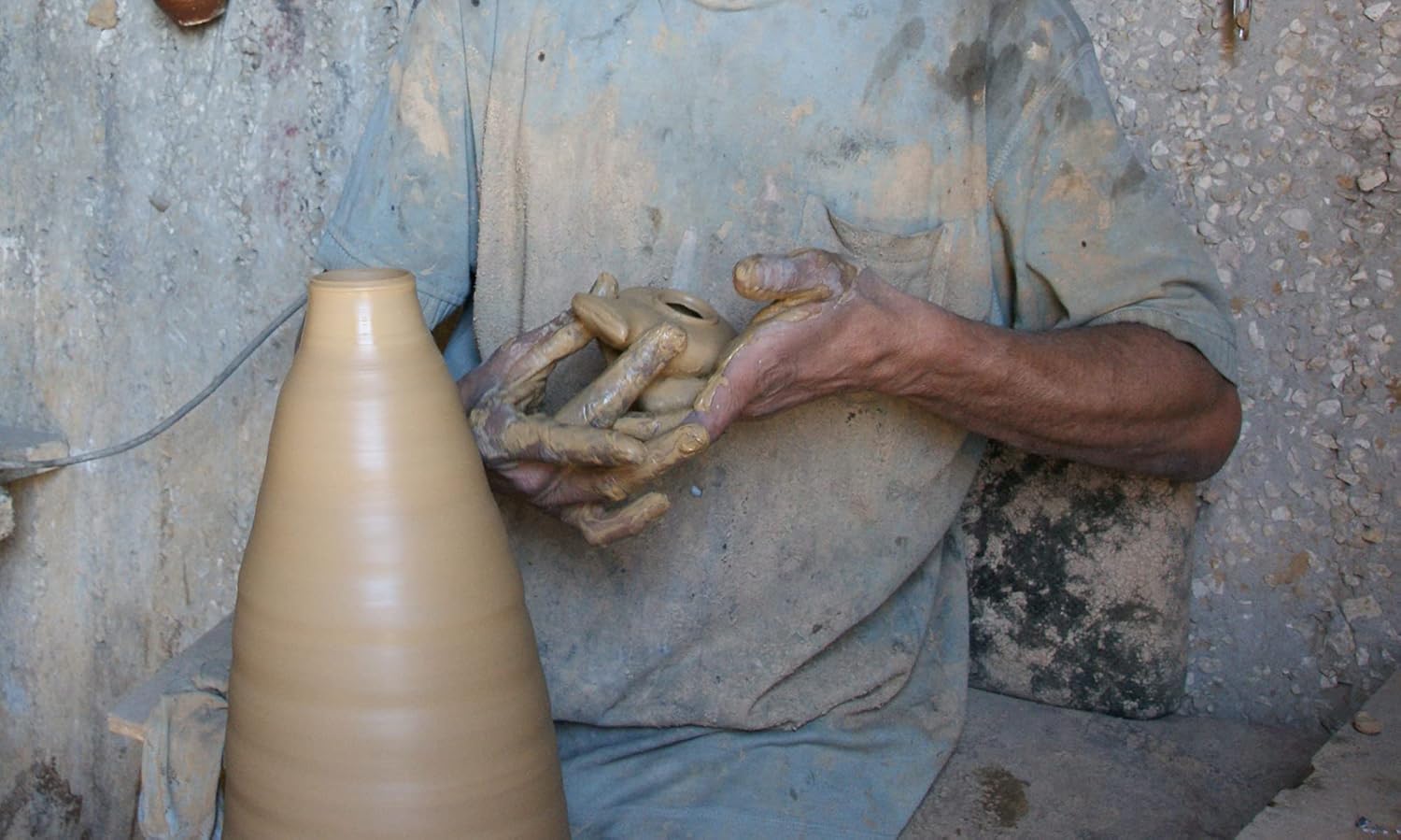 Herodian Biblical Oil Lamp with Handle - Handmade in Holy Land