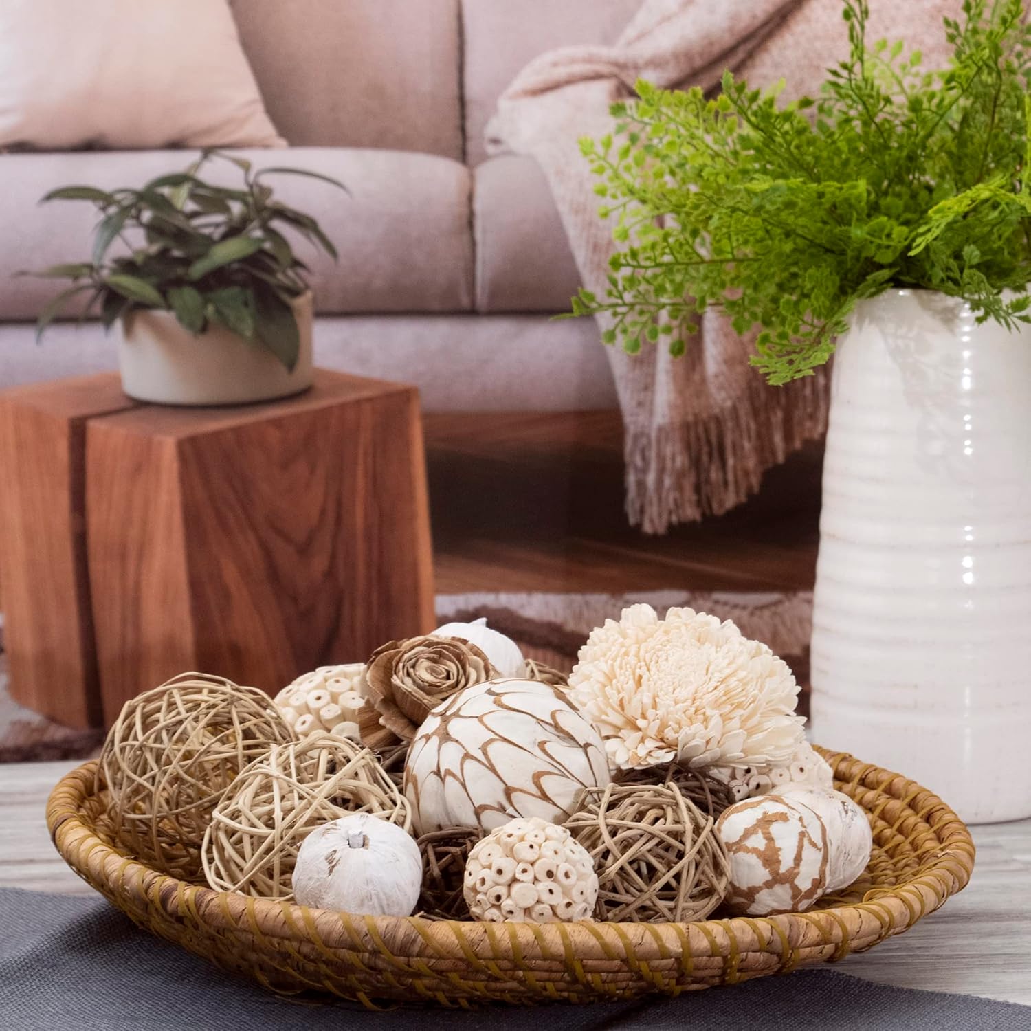 ANDALUCA Decorative Balls Bowl Filler White Cream