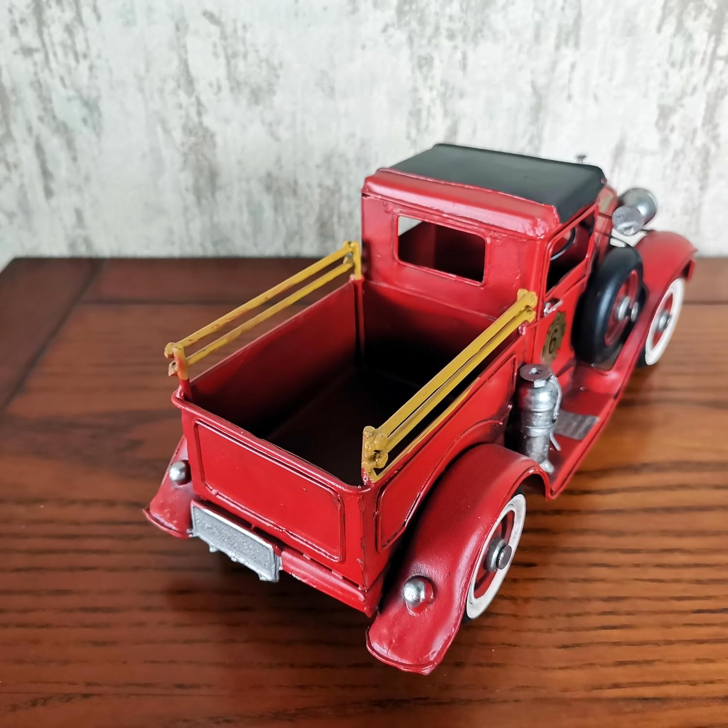 PARSAHO Vintage Red Fire Truck Model 113L
