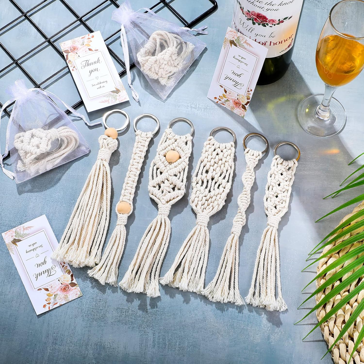Giegxin 48 Pcs Boho Party Favor Keychains