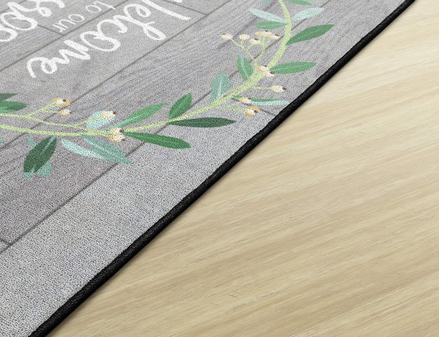 Flagship Carpets Floral Wreath Rug 20x34 Rectangle